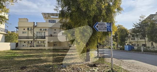 بحریہ انکلیو بحریہ ٹاؤن,اسلام آباد میں 10 مرلہ رہائشی پلاٹ 2.32 کروڑ میں برائے فروخت۔