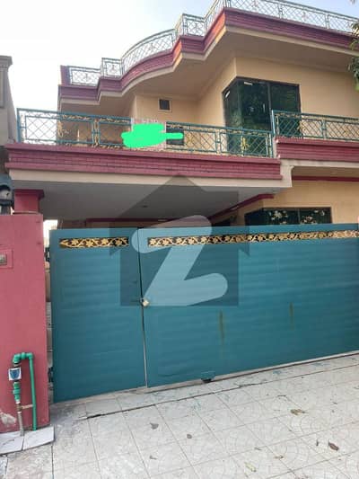 ڈی ایچ اے فیز 4 ڈیفنس (ڈی ایچ اے),لاہور میں 4 کمروں کا 10 مرلہ مکان 4.85 کروڑ میں برائے فروخت۔