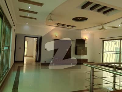 ڈی ایچ اے فیز 1 ڈیفنس (ڈی ایچ اے),لاہور میں 2 کمروں کا 1 کنال بالائی پورشن 85.0 ہزار میں کرایہ پر دستیاب ہے۔