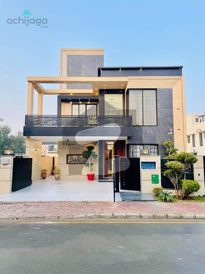 بحریہ ٹاؤن جاسمین بلاک بحریہ ٹاؤن سیکٹر سی,بحریہ ٹاؤن,لاہور میں 5 کمروں کا 10 مرلہ مکان 1.5 لاکھ میں کرایہ پر دستیاب ہے۔