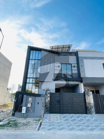 Double Height Style 5 Marla House For Sale