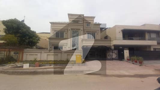 1 KANAL HOUSE DOUBLE UNIT DESIGNER