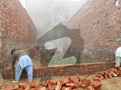 الحفیظ گارڈن - فیز 2 مین کینال بینک روڈ,لاہور میں 3 مرلہ رہائشی پلاٹ 27.0 لاکھ میں برائے فروخت۔