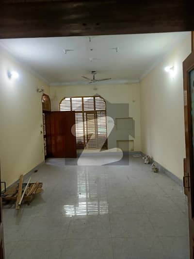 1KANAL LOWER PORTION AVAILABLE FOR RENT IN JOHAR TOWN FOR OFFICE USE