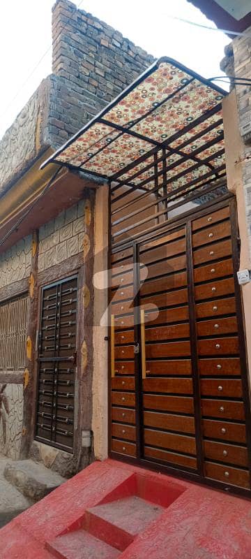 قائدِ اعظم کالونی راولپنڈی میں 3 کمروں کا 3 مرلہ مکان 50.0 لاکھ میں برائے فروخت۔