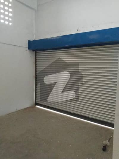 کورنگی انڈسٹریل ایریا کورنگی,کراچی میں 3 کنال گودام 5.81 لاکھ میں کرایہ پر دستیاب ہے۔