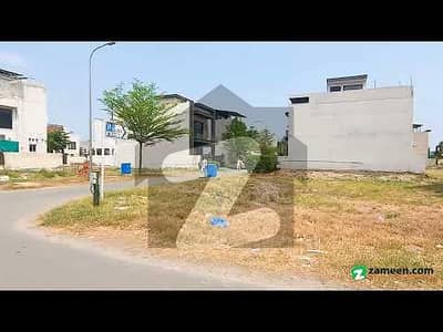 ڈی ایچ اے 9 ٹاؤن ڈیفنس (ڈی ایچ اے),لاہور میں 14 مرلہ رہائشی پلاٹ 3.25 کروڑ میں برائے فروخت۔