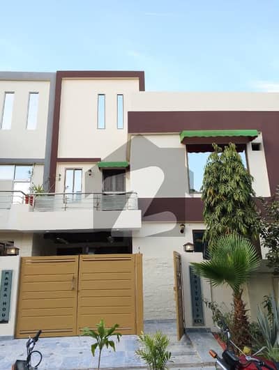 5.33 MARLA LIKE BRAND NEW HOUSE WITH 8KWA SOLLAR SYSTEM IS AVAILABLE FOR SALE IN TULIP EXTENTION BLOCK, SECTOR C, BAHRIA TOWN LAHORE.