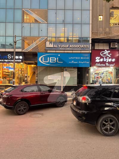 بدر کمرشل ایریا ڈی ایچ اے فیز 5,ڈی ایچ اے ڈیفینس,کراچی میں 4 مرلہ دکان 5.5 لاکھ میں کرایہ پر دستیاب ہے۔