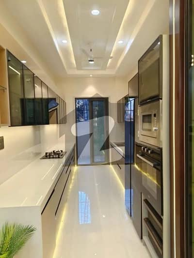 2 bed lounge apartment for sale lift car parking in juhar block 4