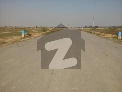 Low Budget Good Investment At Beautiful Location 5 Marla Plot For Sale