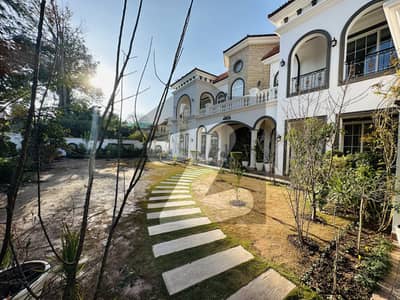 Brand New Furnsished Luxury House For Rent 12000$ demand