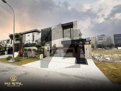 1 Kanal Fully Furnished Luxury Dream House in DHA Lahore