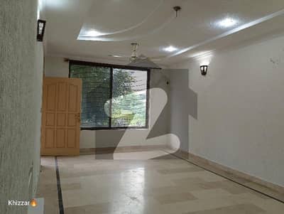 ای ۔ 11/4 ای ۔ 11,اسلام آباد میں 4 کمروں کا 10 مرلہ مکان 1.4 لاکھ میں کرایہ پر دستیاب ہے۔