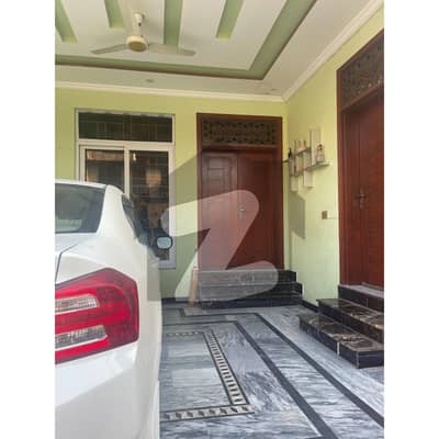 رحمان انکلیو لہتاراڑ روڈ,اسلام آباد میں 7 کمروں کا 8 مرلہ مکان 4.8 کروڑ میں برائے فروخت۔ رحمان انکلیو لہتاراڑ روڈ,اسلام آباد میں 7 کمروں کا 8 مرلہ مکان 4.8 کروڑ میں برائے فروخت۔