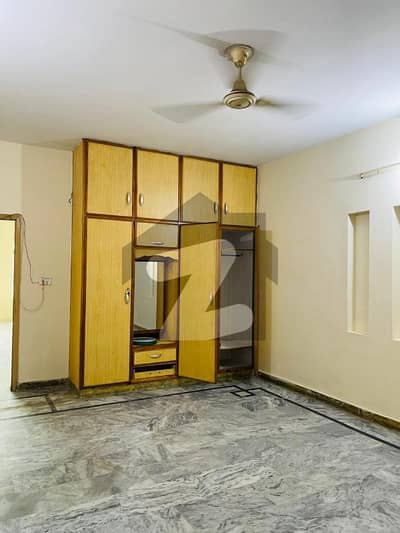 Silent Office/Bachelor's Option 9 Marla Upper Portion For Rent Near Ucp University & Shaukat Khanam Chowk