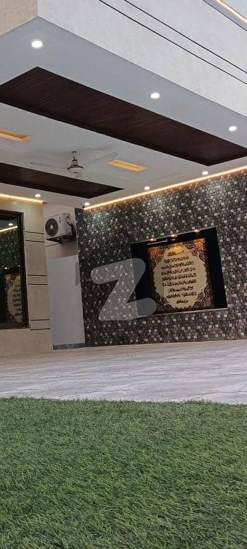 1 Kanal Luxury House For Sale In Judicial Society Near Eme Dha Lahore