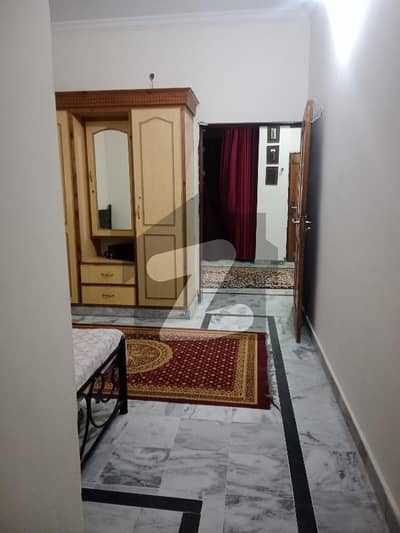 FULLY FURNISHED ROOM AVAILABLE FOR RENT