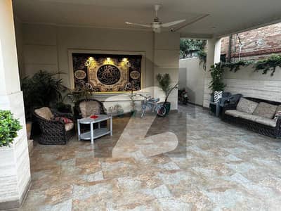 31 Marla Classic Design Semi Furnished New House For Sale In Cantt Lahore