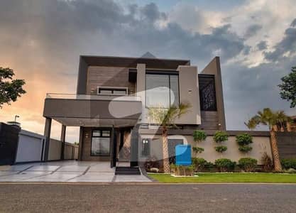 1 Kanal Modern Bungalow Available For Rent In DHA Phase 6