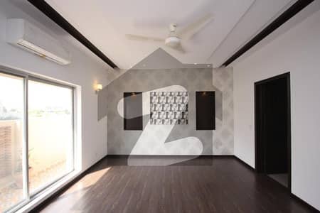 ڈی ایچ اے فیز 7 ڈیفنس (ڈی ایچ اے),لاہور میں 5 کمروں کا 1 کنال مکان 2.75 لاکھ میں کرایہ پر دستیاب ہے۔