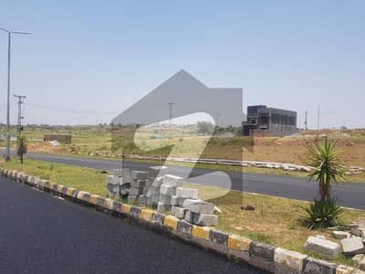 پی ای سی ایچ ایس - بلاک ایم ایکسٹینشن پی ای سی ایچ ایس,اسلام آباد میں 5 مرلہ رہائشی پلاٹ 20.0 لاکھ میں برائے فروخت۔