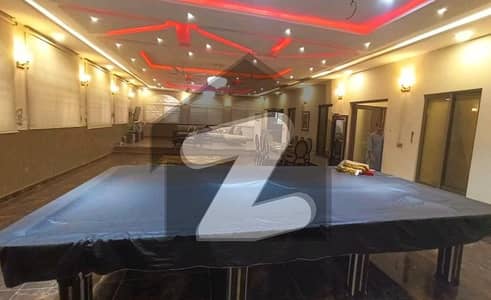 سندر رائیونڈ روڈ لاہور میں 11 کمروں کا 32 کنال فارم ہاؤس 16.0 کروڑ میں برائے فروخت۔