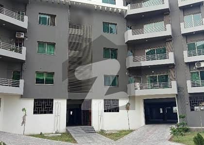 عسکری 10 - سیکٹر ایس عسکری 10,عسکری,لاہور میں 4 کمروں کا 12 مرلہ فلیٹ 1.7 لاکھ میں کرایہ پر دستیاب ہے۔