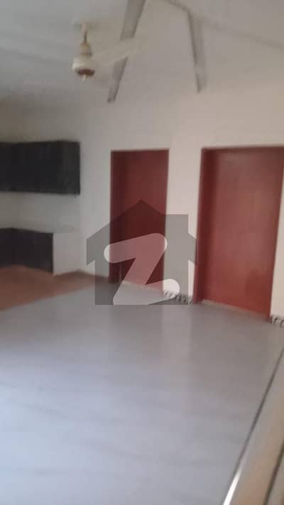 ایل ڈی اے ایوینیو ۔ بلاک ایم ایل ڈی اے ایوینیو,لاہور میں 5 کمروں کا 6 مرلہ مکان 2.6 کروڑ میں برائے فروخت۔