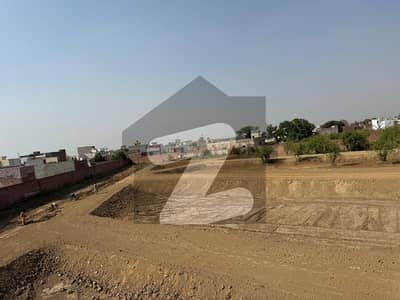 Highly-coveted Prime Location 5 Marla Residential Plot Is Available In Ferozepur Road For sale