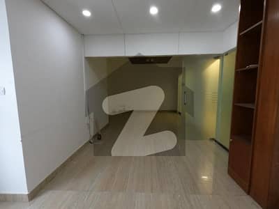 کلفٹن ۔ بلاک 4 کلفٹن,کراچی میں 6 کمروں کا 1 کنال مکان 10.0 لاکھ میں کرایہ پر دستیاب ہے۔