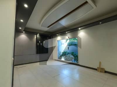 500 Yards Commercial Bungalow For Rent In Block 4 Clifton Multi-Floor Office Setup With Glass Chambers