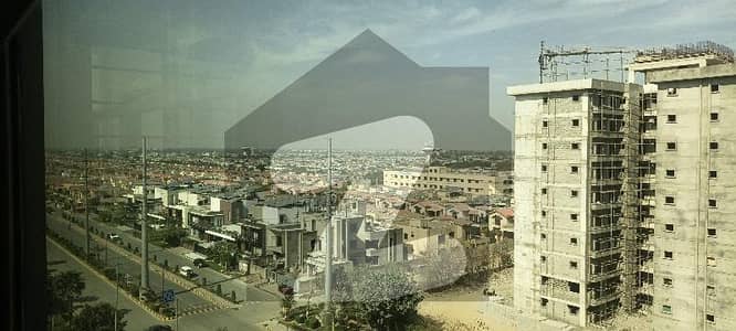 عسکری 10 عسکری,لاہور میں 4 کمروں کا 13 مرلہ فلیٹ 1.4 لاکھ میں کرایہ پر دستیاب ہے۔