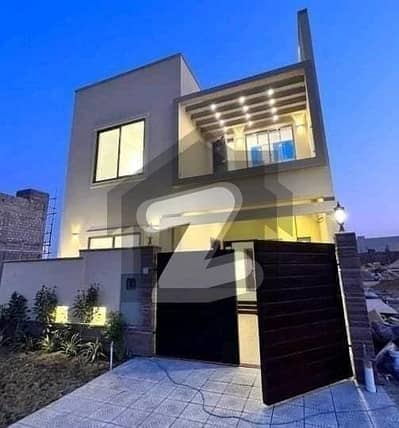 Exclusive Designer Villa 3 Bed DD Pure West Open Best Location Near Masjid And Mart