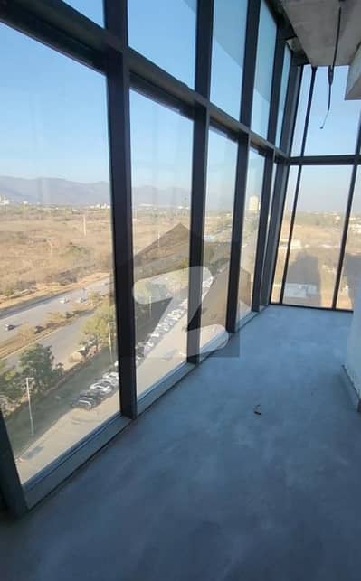 Corner Office Margalla Facing Aesthetic Design