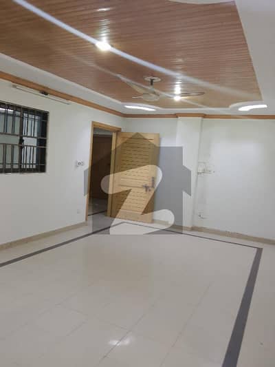 2 Bed Flat Available For Rent G-13/2 (1000 Square Feet) For Commercial Purpose (1St Floor)