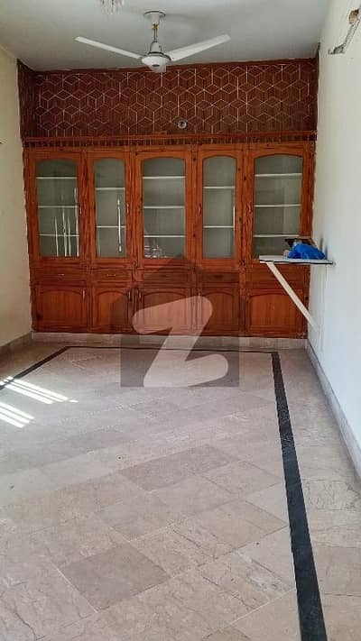 60x90 Upper Portion For Rent In Pakistan Town Phase 1