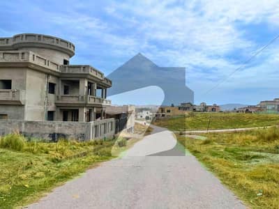 راولپنڈی ہاؤسنگ سوساءٹی سی ۔ 18,اسلام آباد میں 1 کنال رہائشی پلاٹ 85.0 لاکھ میں برائے فروخت۔