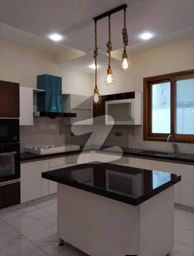 ڈی ایچ اے فیز 8 ڈی ایچ اے ڈیفینس,کراچی میں 6 کمروں کا 1 کنال مکان 19.0 کروڑ میں برائے فروخت۔