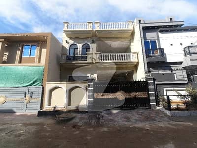 A Prime Location 6 Marla House Located In Snober City Is Available For sale