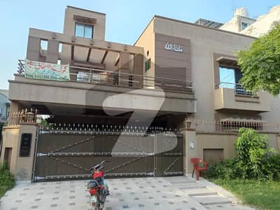 12 Marla Beautiful House For Rent At The Heart Of Johar Town