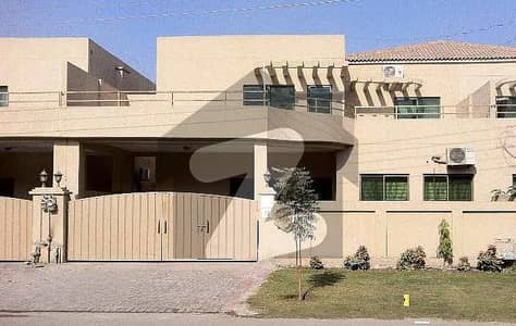 عسکری 10 - سیکٹر بی عسکری 10,عسکری,لاہور میں 4 کمروں کا 10 مرلہ مکان 1.75 لاکھ میں کرایہ پر دستیاب ہے۔