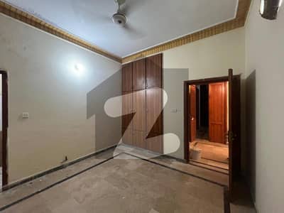 جی ۔ 13 اسلام آباد میں 2 کمروں کا 4 مرلہ زیریں پورشن 58.0 ہزار میں کرایہ پر دستیاب ہے۔