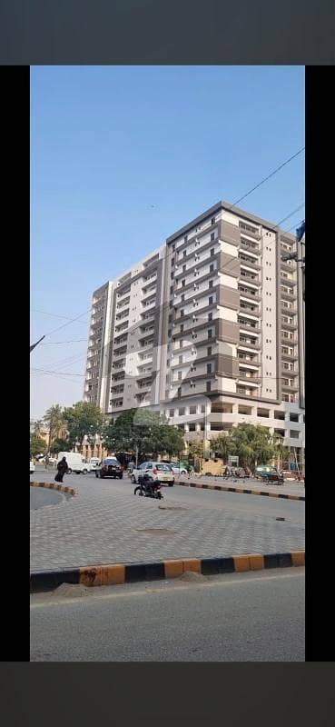 Prime Location 2900 Square Feet Flat In Stunning Shaheed Millat Road Is Available For sale