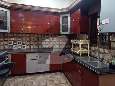 ڈی ایچ اے فیز 8 ڈی ایچ اے ڈیفینس,کراچی میں 3 کمروں کا 4 مرلہ مکان 2.0 لاکھ میں کرایہ پر دستیاب ہے۔