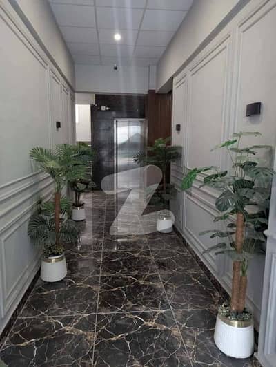 ڈی ایچ اے فیز 8 ڈی ایچ اے ڈیفینس,کراچی میں 3 کمروں کا 8 مرلہ فلیٹ 1.85 لاکھ میں کرایہ پر دستیاب ہے۔