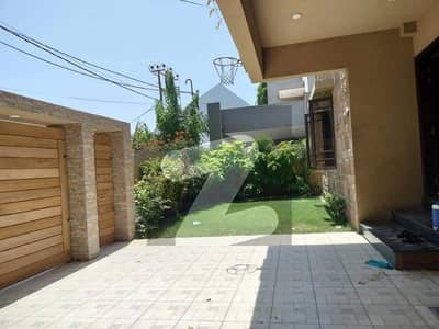 500-Yard Ground Portion: Three En-Suite Bedrooms, Separate Utilities, Servant Quarter, Parking.