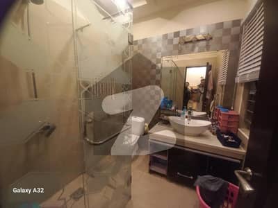 ڈیوائن گارڈنز لاہور میں 3 کمروں کا 8 مرلہ مکان 3.22 کروڑ میں برائے فروخت۔