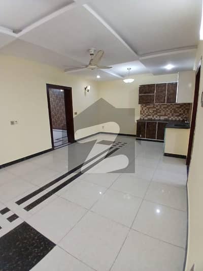 بحریہ ٹاؤن فیز 8 ۔ ابو بکر بلاک بحریہ ٹاؤن فیز 8 ۔ سفاری ویلی,بحریہ ٹاؤن فیز 8,بحریہ ٹاؤن راولپنڈی,راولپنڈی میں 3 کمروں کا 7 مرلہ بالائی پورشن 45.0 ہزار میں کرایہ پر دستیاب ہے۔