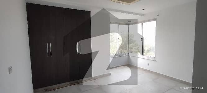 3 Beds Apartment Luxurious JYM Pool Mini Cenima Meeting Room